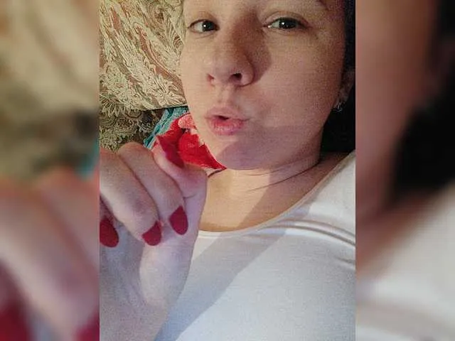 Live sex webcam photo for lisenok266 #273496161