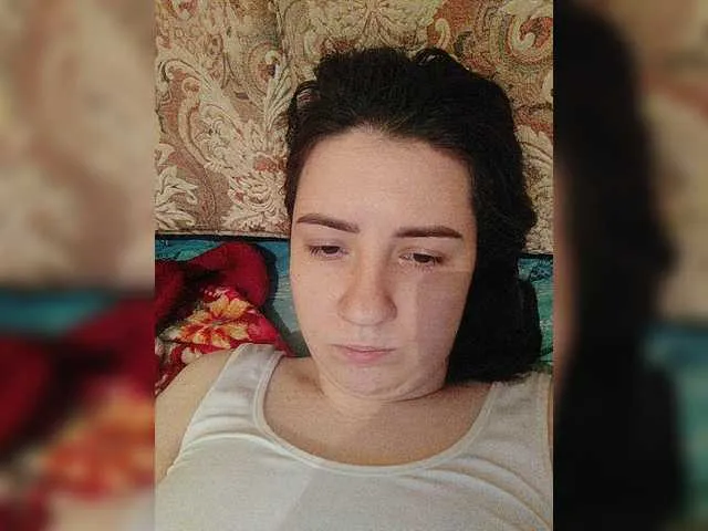 Live sex webcam photo for lisenok266 #273502357