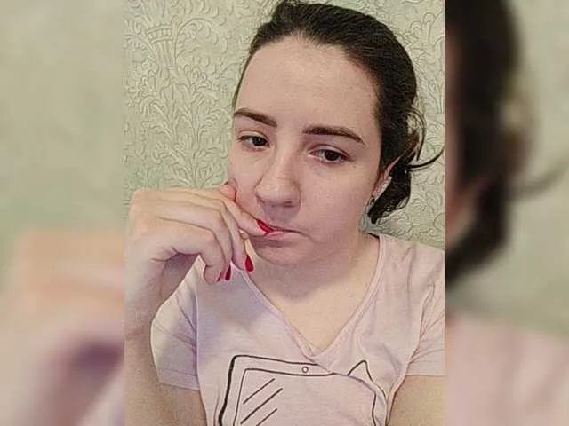 Live sex webcam photo for lisenok266 #273662076