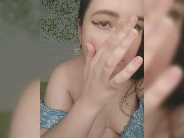 Live sex webcam photo for lisenok266 #276690262