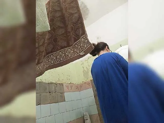 Live sex webcam photo for lisenok266 #277923512