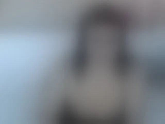 Live sex webcam photo for lisette- #293140533