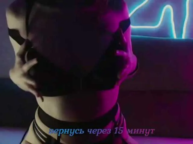 Live sex webcam photo for lisfoster #276740893