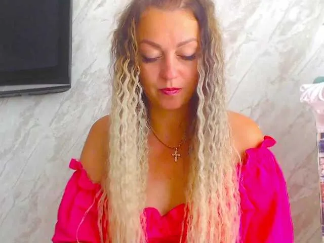 Live sex webcam photo for lisi4e4ka33 #276010669