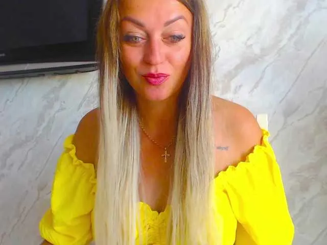 Live sex webcam photo for lisi4e4ka33 #276093048