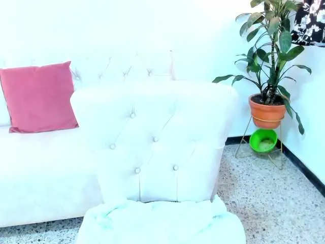 Live sex webcam photo for lissa-jhonson #277501702
