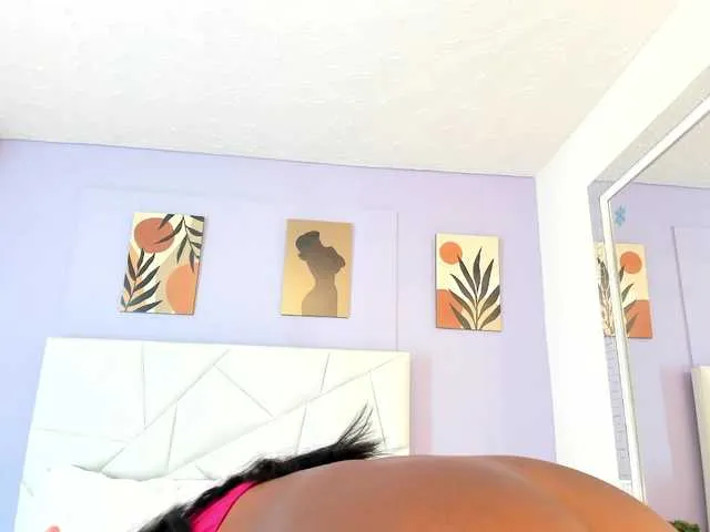 Live sex webcam photo for lissetlong69 #278075179