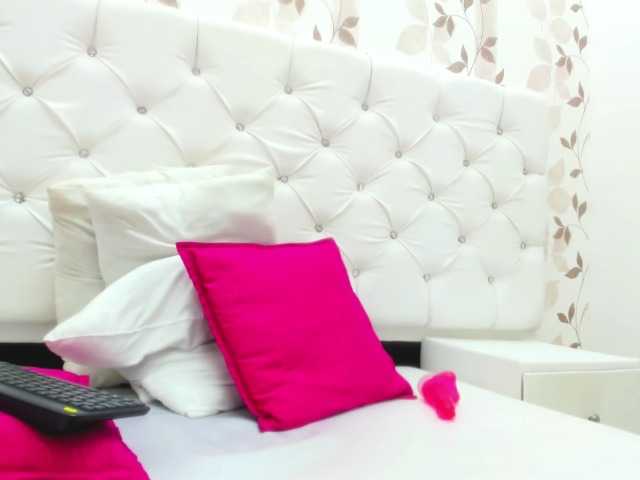 Live sex webcam photo for lisswoo #271973469