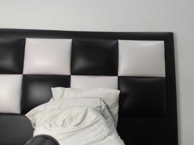 Live sex webcam photo for lisswoo #273206709