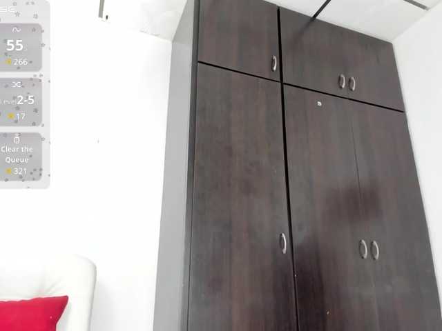 Live sex webcam photo for lisvandre #290394913