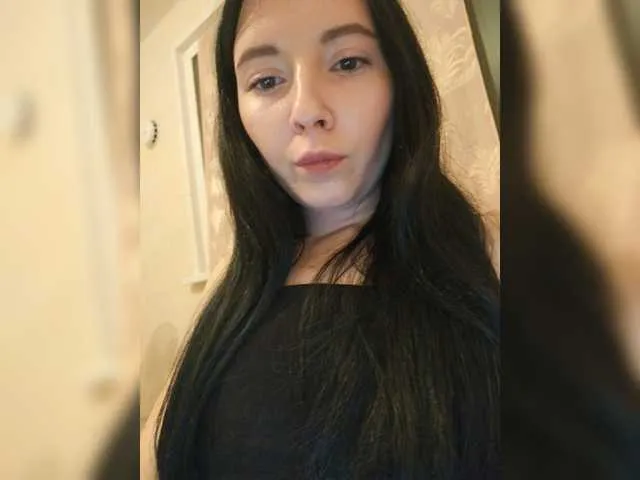 Live sex webcam photo for little-Princess #276405378