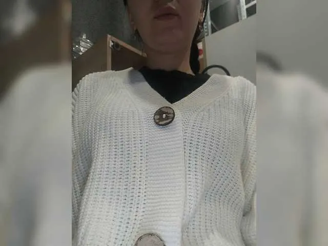 Live sex webcam photo for little-Princess #276457887