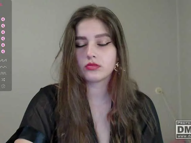 Live sex webcam photo for little-devil #277504450