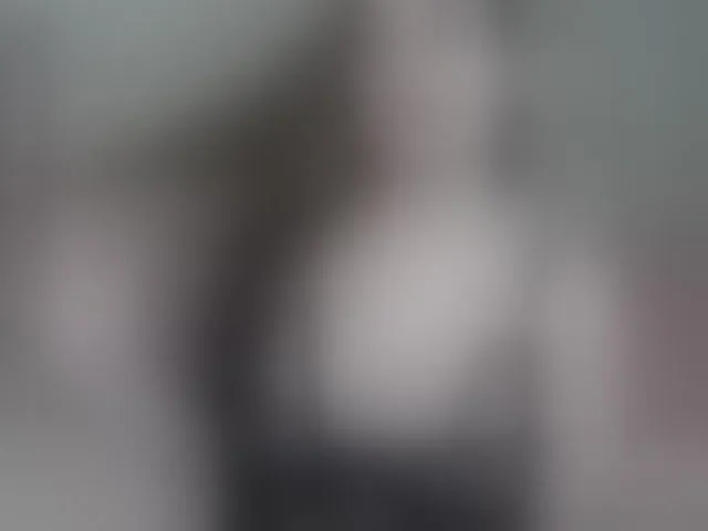 Live sex webcam photo for little-devil #277544047