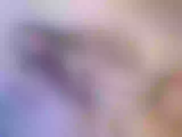 Live sex webcam photo for little-sophie #292208196