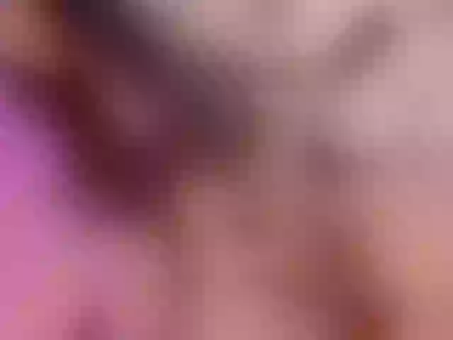 Live sex webcam photo for little-sophie #292240549