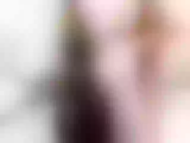 Live sex webcam photo for littleSue #272499457
