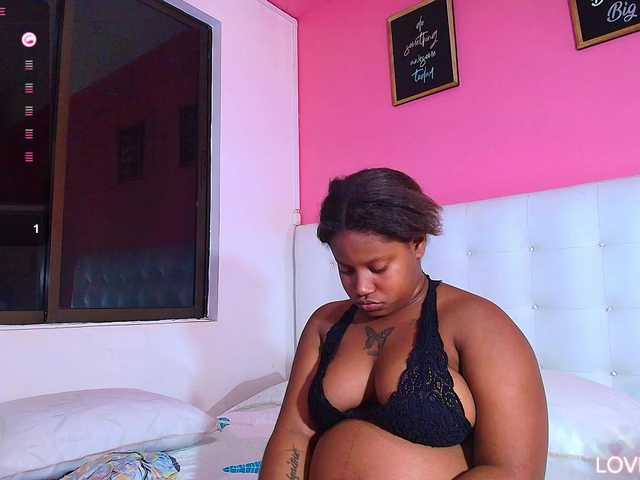 Live sex webcam photo for littlechocolate #290708014