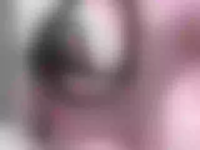 Live sex webcam photo for littleeemiily #276642751