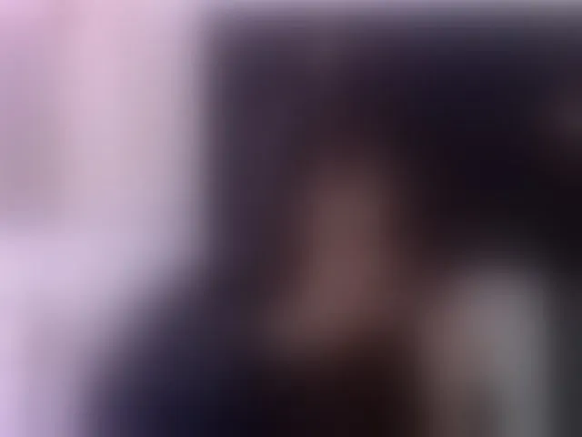 Live sex webcam photo for littleeemiily #294027310
