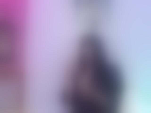 Live sex webcam photo for littleeemiily #294121836