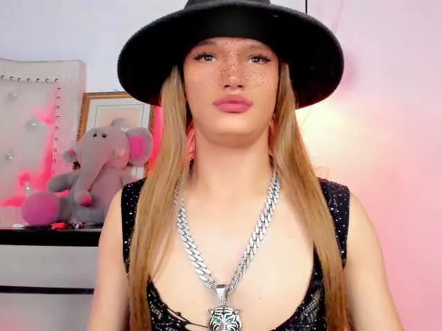 Live sex webcam photo for littleguy18xx #292363882