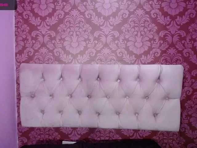 Live sex webcam photo for littlejanex #272274045
