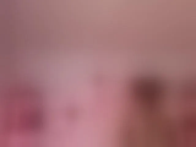 Live sex webcam photo for littlevixen #293889878