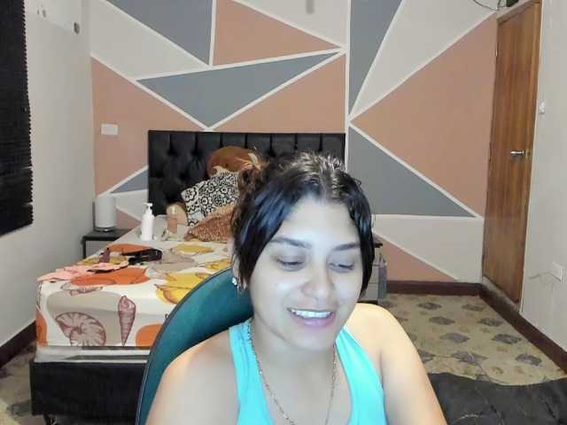 Live sex webcam photo for lizmar29 #275939018