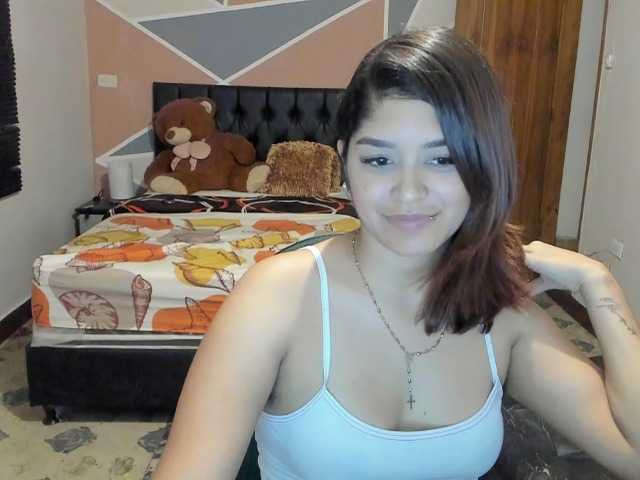 Live sex webcam photo for lizmar29 #276105698