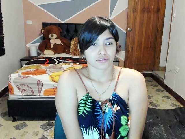 Live sex webcam photo for lizmar29 #276183122