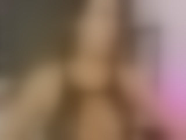 Live sex webcam photo for lizzarobert #293926398
