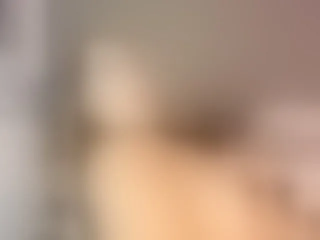 Live sex webcam photo for lizzarobert #294248883