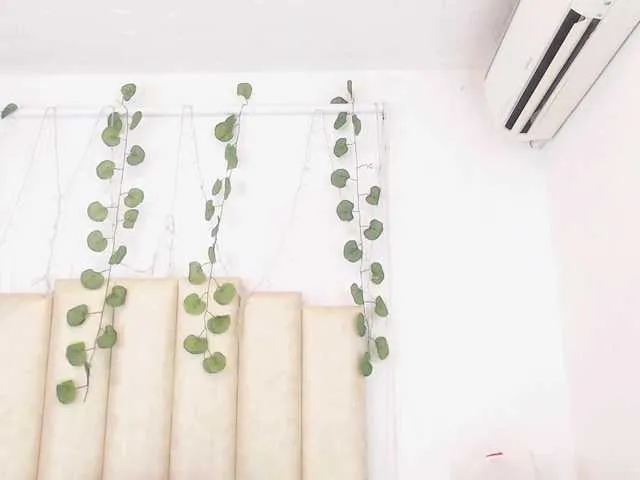 Live sex webcam photo for lizzasmith #288031171