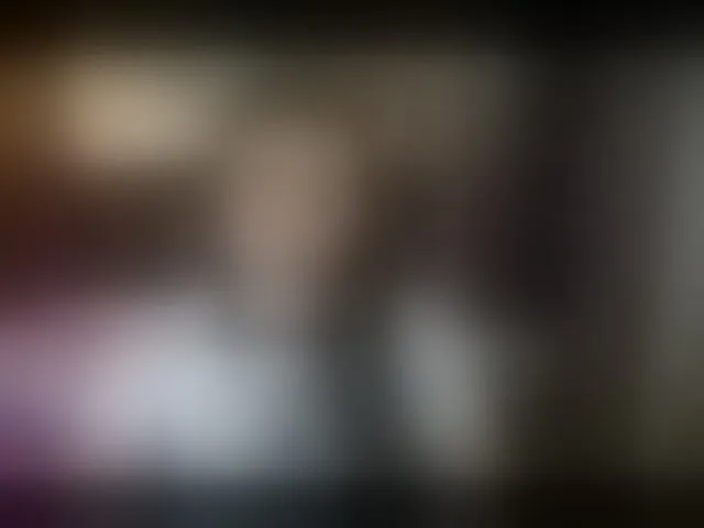 Live sex webcam photo for lizziesweets #293781445