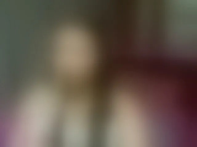 Live sex webcam photo for lizziesweets #294050562