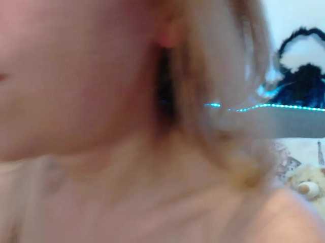 Live sex webcam photo for llarafoxx #276642433