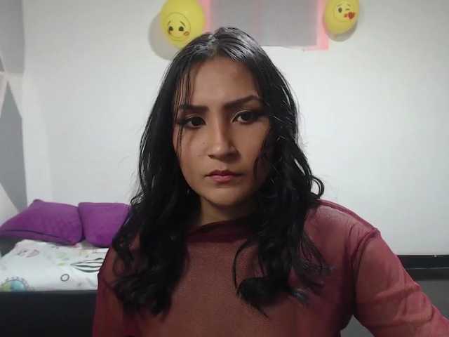 Live sex webcam photo for lola-sax #272958500