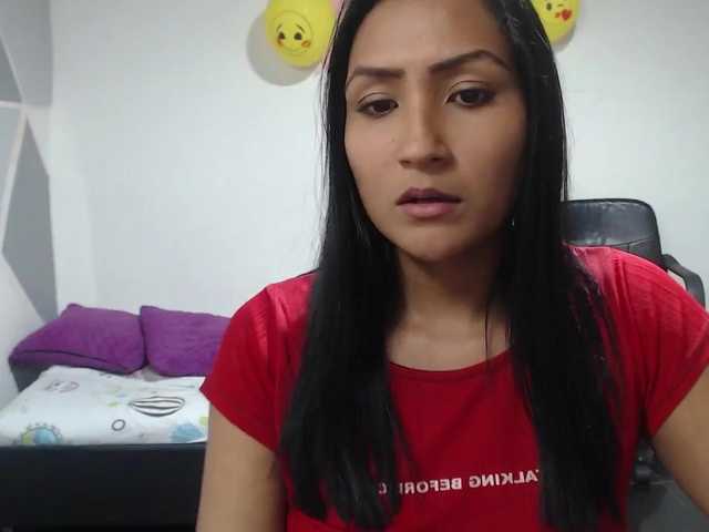 Live sex webcam photo for lola-sax #272996637