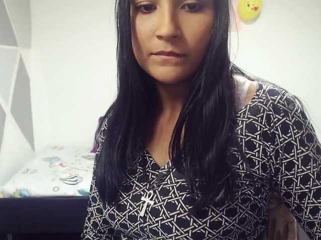 Live sex webcam photo for lola-sax #273174578