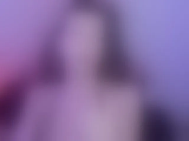 Live sex webcam photo for lolamustaine #292994196