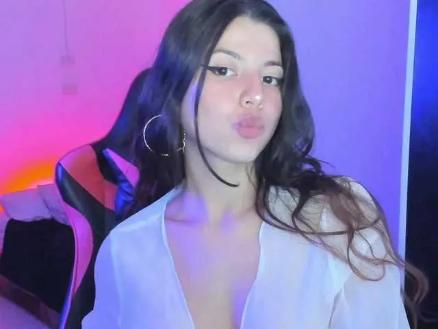 Live sex webcam photo for lolamustaine #293190262