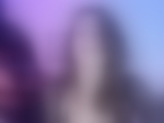 Live sex webcam photo for lolamustaine #294131973
