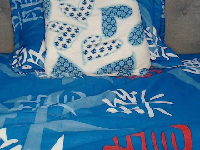 Live sex webcam photo for lolapaz #291360761