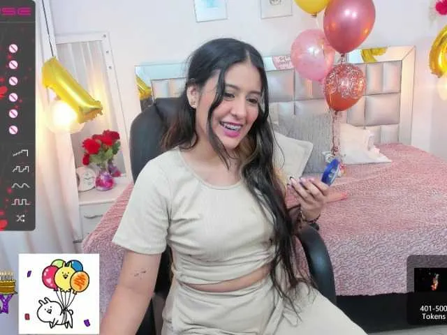 Live sex webcam photo for loliita11 #272107679