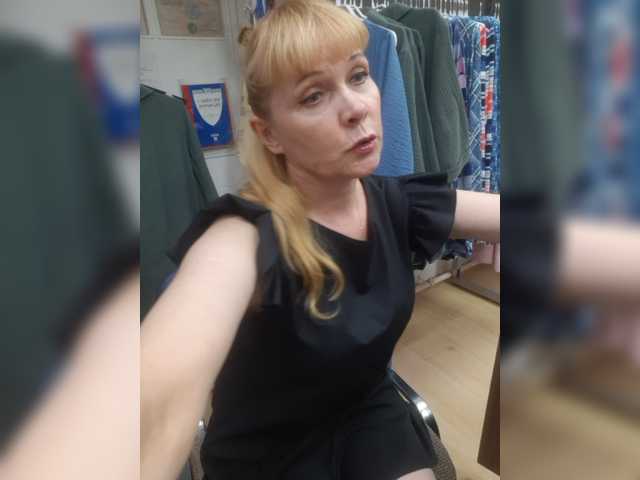 Live sex webcam photo for lolly-05 #274482253