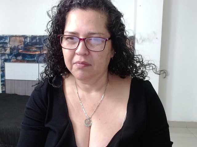 Live sex webcam photo for loly-sanchez #272372041