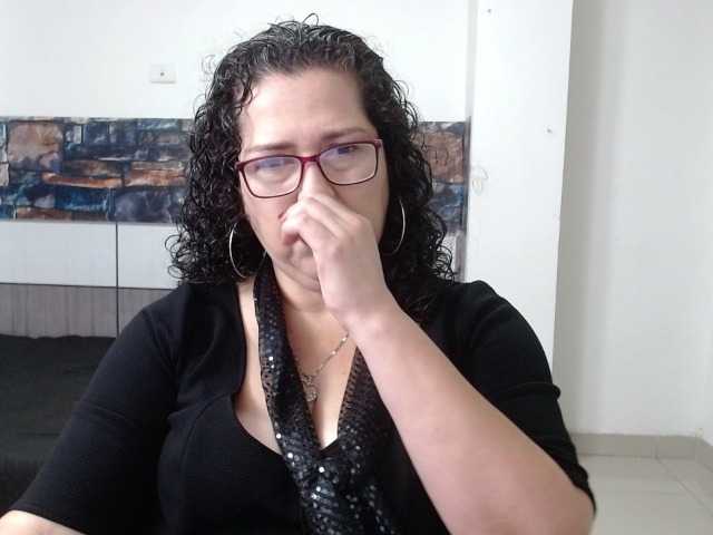 Live sex webcam photo for loly-sanchez #272409936