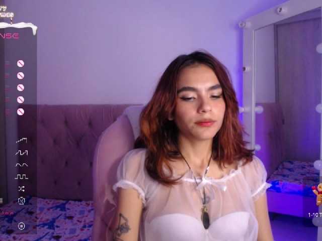 Live sex webcam photo for lolyscute1 #277013561