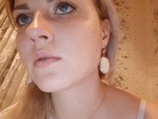 Live sex webcam photo for looklisten #218212139